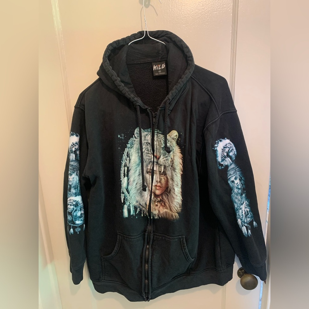 Incredible Wild Full Zip Black Hoodie w/ Wolf Shaman Native American Print SZ XL